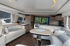 2023 Azimut 53 FLY photo 9