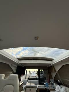 2018 Sea Ray 460 Sundancer photo 4