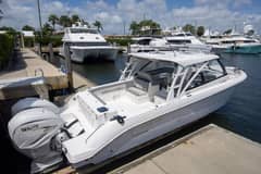 2019 Everglades 340 Dual Console photo 7