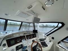 2003 Sea Ray 480 Sedan Bridge photo 9