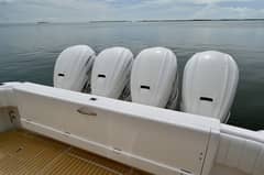 2019 Intrepid 475 Sport Yacht photo 5