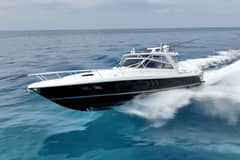 2019 Intrepid 475 Sport Yacht photo 1