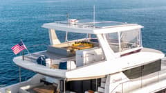 2021 Leopard 53 Powercat "ONWARD" photo 5