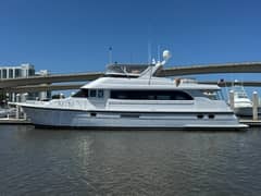 2002 Hatteras 75 MY "PERFECT LA DEE" photo 3