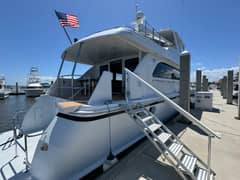 2002 Hatteras 75 MY "PERFECT LA DEE" photo 6