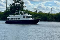 2005 Jefferson Pilothouse 63 "Chillaxin" photo 3