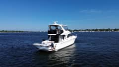 1999 Sea Ray 560 Sedan Bridge photo 8