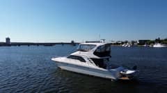 1999 Sea Ray 560 Sedan Bridge photo 7