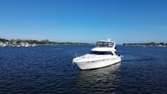 1999 Sea Ray 560 Sedan Bridge photo 3