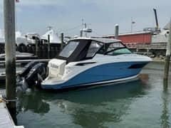 2021 Sea Ray Sundancer 320 Outboard photo 2