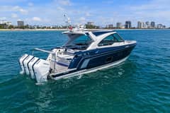 2025 Formula 400 Super Sport Crossover "LADY CHAMPAGNE II" photo 8