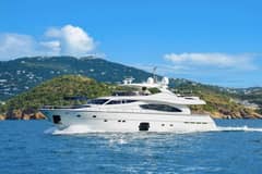 2006 Ferretti Yachts 881 photo 3
