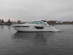 2022 Cruisers Yachts 54 Cantius photo 2
