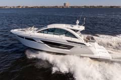 2020 Cruisers Yachts 50 CANTIUS photo 2