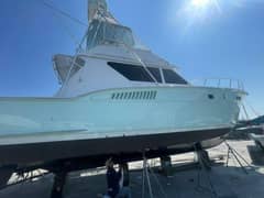 1990 Hatteras 45 Convertible photo 5