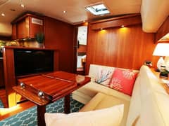 2009 Tiara Yachts Sovran 4300 photo 8