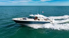 2022 Tiara Yachts 43 LS photo 9