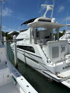 2006 Carver 43 Motor Yacht photo 8