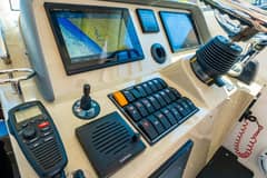 2016 Pursuit OS 385 Offshore photo 8