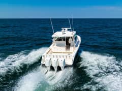 2016 Pursuit OS 385 Offshore photo 6
