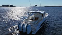 2024 Tiara Yachts 38 LS photo 2