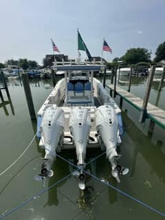 2023 Robalo R360 photo 4