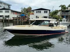 2022 Chris-Craft Calypso 35 photo 3