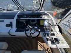 2012 Sea Ray 450 Sedan Bridge photo 9