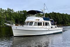 1997 Grand Banks Classic "TUMBLEWEED" photo 2