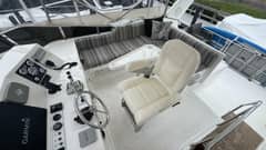 2007 Jefferson 52 Pilothouse SE "Johnson & Johnson" photo 9