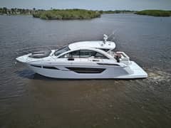 2023 Cruisers Yachts 50 CANTIUS photo 1