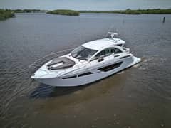 2023 Cruisers Yachts 50 CANTIUS photo 2