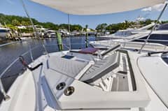 2023 Cruisers Yachts 50 CANTIUS photo 8