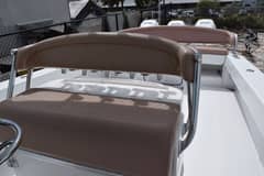 2010 Bahama 41 Center Console "Hold On" photo 4