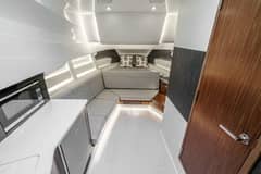 2022 Sea Ray 370 Sundancer photo 9
