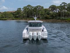 2024 Axopar 45 XC Cross Cabin photo 6