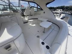 2006 Cruisers Yachts 520 Express photo 8