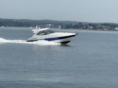 2006 Cruisers Yachts 520 Express photo 6