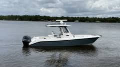 2016 Everglades 295 Center Console photo 1