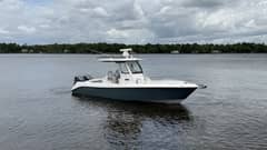 2016 Everglades 295 Center Console photo 2