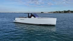 2019 Fjord 40 Open photo 3