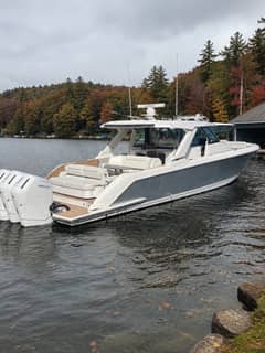 2023 Tiara Yachts 48 LS "SASSY III" photo 2