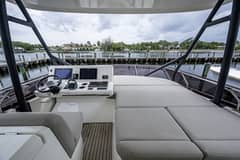 2021 Prestige 520 "SIMMER DOWN" photo 9