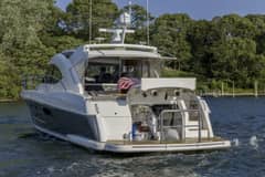 2016 Riviera 5000 Sport Yacht "Pronto" photo 6