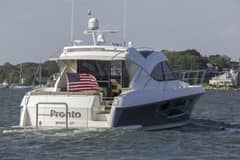 2016 Riviera 5000 Sport Yacht "Pronto" photo 2