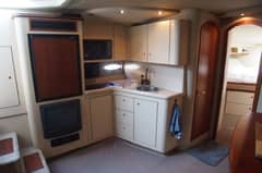 2002 Cruisers Yachts 3572 photo 4