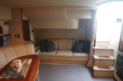 2002 Cruisers Yachts 3572 photo 3