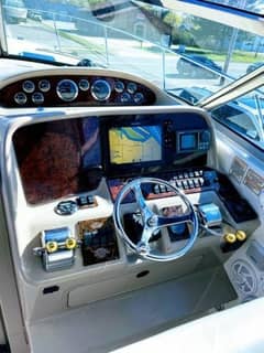 1999 Sea Ray 370 Express photo 8