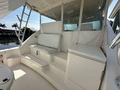 2018 Tiara Yachts 4300 Open photo 3