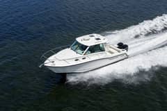 2014 Boston Whaler 315 Conquest photo 9